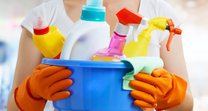 Organizar los productos de limpieza nunca había sido tan fácil